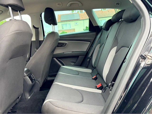 2014 seat leon airco - bluetooth - cruise - personenauto - afbeelding 15 van  15