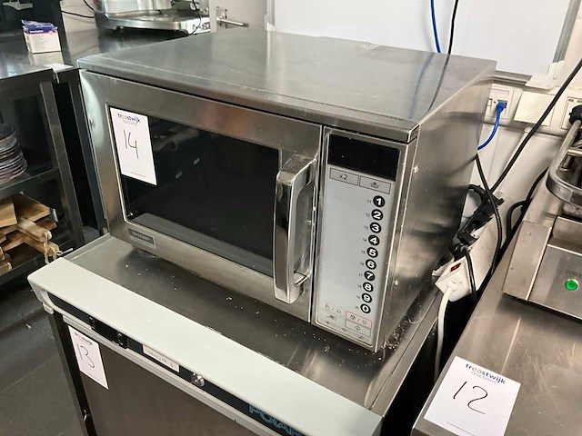 2014 sharp r-25at magnetron - afbeelding 1 van  4