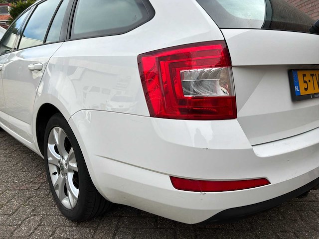 2014 skoda octavia combi 1.2 tsi grt ambition personenauto - afbeelding 14 van  58