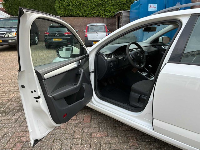 2014 skoda octavia combi 1.2 tsi grt ambition personenauto - afbeelding 24 van  58