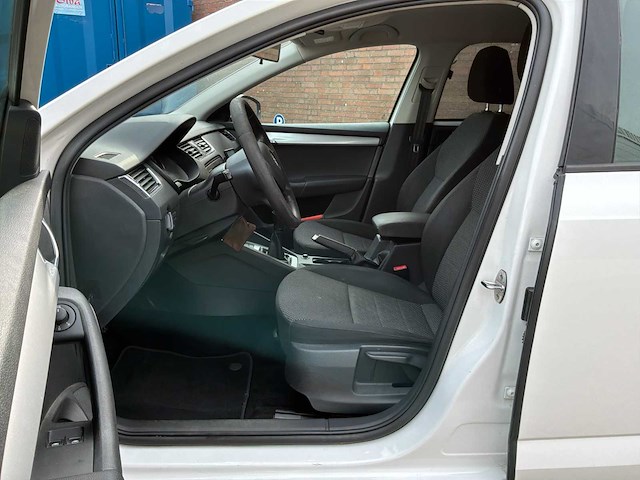 2014 skoda octavia combi 1.2 tsi grt ambition personenauto - afbeelding 25 van  58