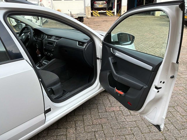 2014 skoda octavia combi 1.2 tsi grt ambition personenauto - afbeelding 26 van  58