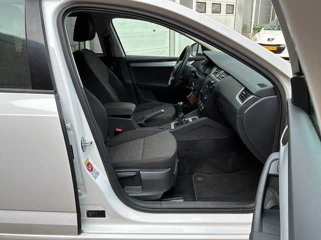 2014 skoda octavia combi 1.2 tsi grt ambition personenauto - afbeelding 27 van  58