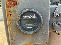 2014 skyjack hoogwerker defect - afbeelding 8 van  20