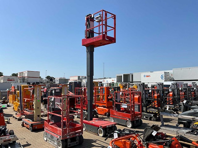 2014 skyjack sj12 personenlift - afbeelding 1 van  19