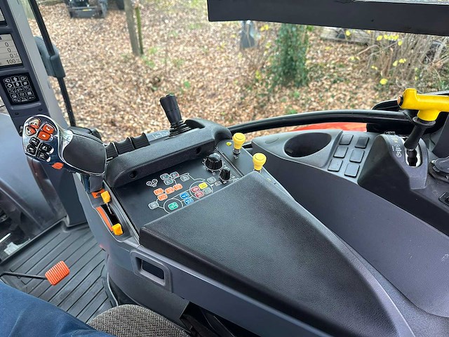 2014 steyr 4120 profi cvt vierwielaangedreven landbouwtractor - afbeelding 9 van  10
