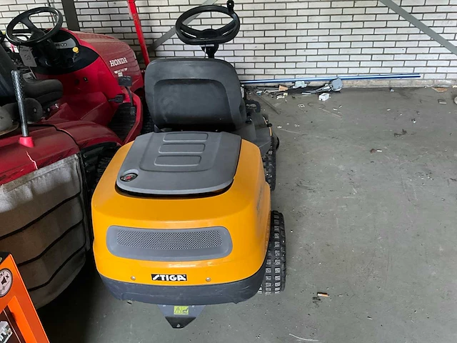 2014 stiga 520 hst zitmaaier - afbeelding 4 van  6