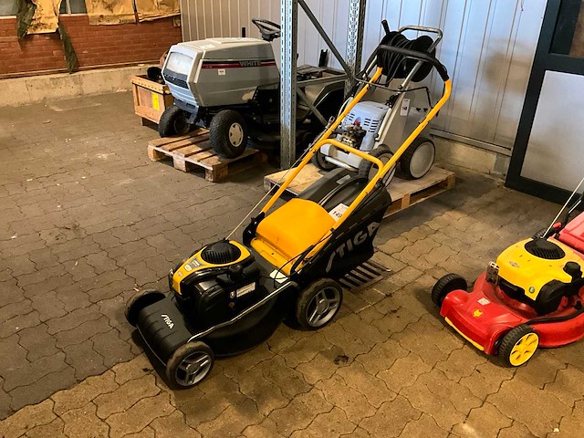 2014 stiga combi 48 sb grasmaaier - afbeelding 1 van  9