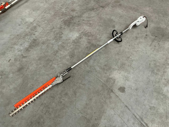 2014 stihl hle71 elektrische stokheggenschaar - afbeelding 1 van  5