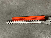 2014 stihl hle71 elektrische stokheggenschaar - afbeelding 3 van  5