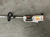 2014 stihl hle71 elektrische stokheggenschaar - afbeelding 4 van  5