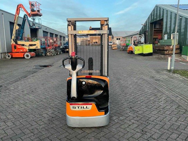 2014 still exv12 stapelaar - afbeelding 5 van  5