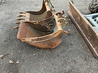 2014 takeuchi tb235 minigraafmachine - afbeelding 9 van  43