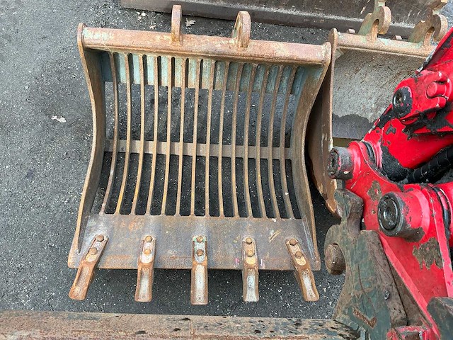 2014 takeuchi tb235 minigraafmachine - afbeelding 11 van  43