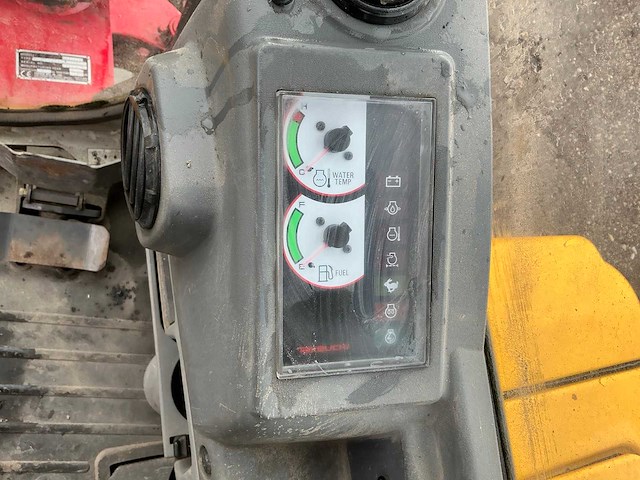 2014 takeuchi tb235 minigraafmachine - afbeelding 22 van  46