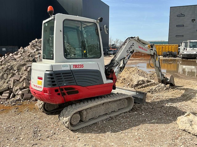 2014 takeuchi tb253 minigraafmachine - afbeelding 1 van  18