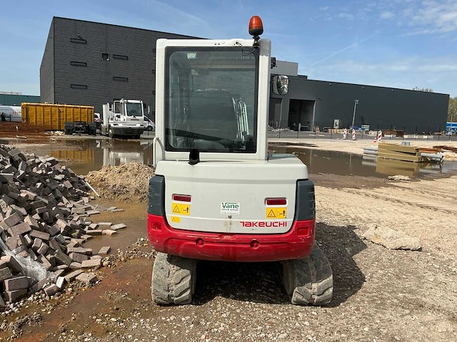2014 takeuchi tb253 minigraafmachine - afbeelding 14 van  18