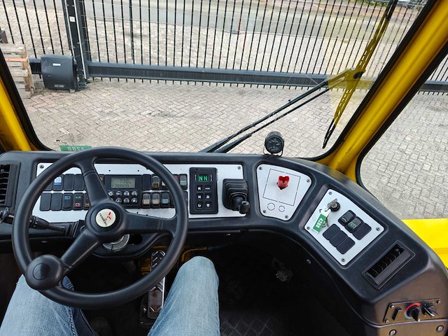 2014 teberg yt182 terminal trekker - afbeelding 6 van  18