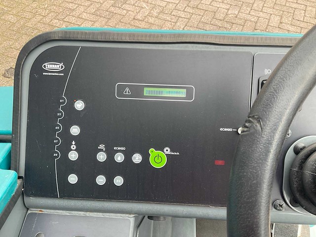2014 tenant eco h2o zelfrijdende veeg/schrobzuig machine - afbeelding 9 van  12