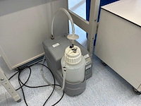 2014 thermo scientific herasafe ks 12 microbiologische veiligheidskast en12469 - afbeelding 7 van  8
