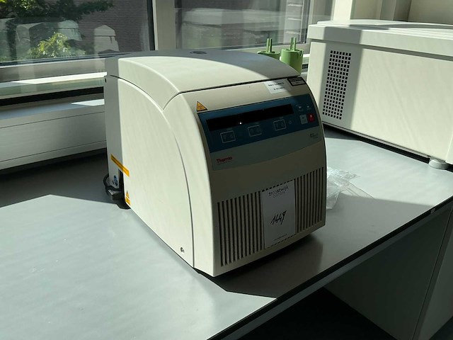 2014 thermoscientific heraeus fresco 17 centrifuge - afbeelding 1 van  7