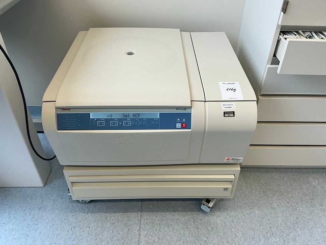 2014 thermowetenschappelijke heraeus megafuge 40r centrifuge - afbeelding 2 van  9
