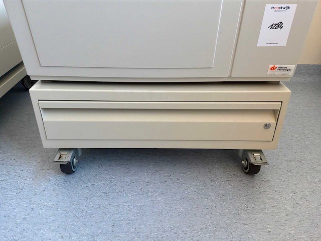 2014 thermowetenschappelijke heraeus megafuge 40r centrifuge - afbeelding 6 van  8