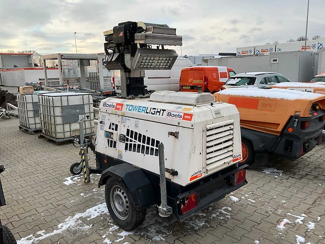 2014 tower light superlight vt1 led lichtmast aggregaat aanhangwagen - afbeelding 12 van  17