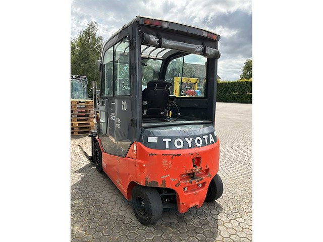 2014 toyota 8fbmt30 vorkheftruck - afbeelding 14 van  19