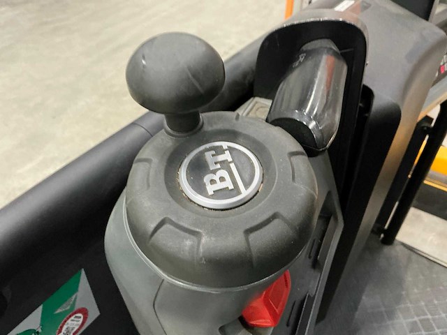 2014 toyota bt optio ome100h man-up truck - afbeelding 12 van  13