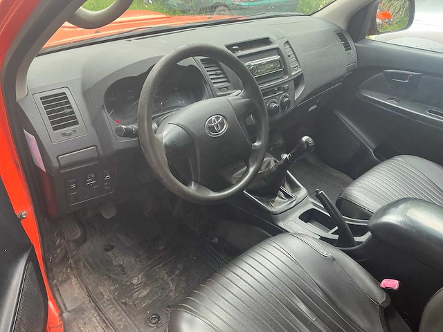 2014 toyota hilux 2.5 d-4d lx bedrijfswagen - afbeelding 6 van  49