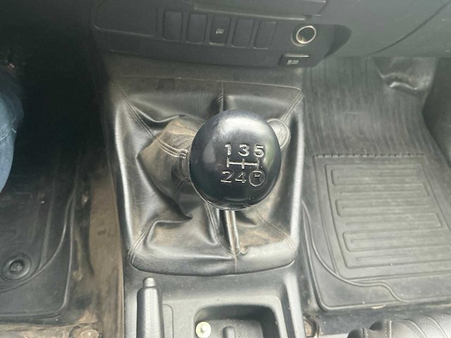 2014 toyota hilux 2.5 d-4d lx bedrijfswagen - afbeelding 44 van  49