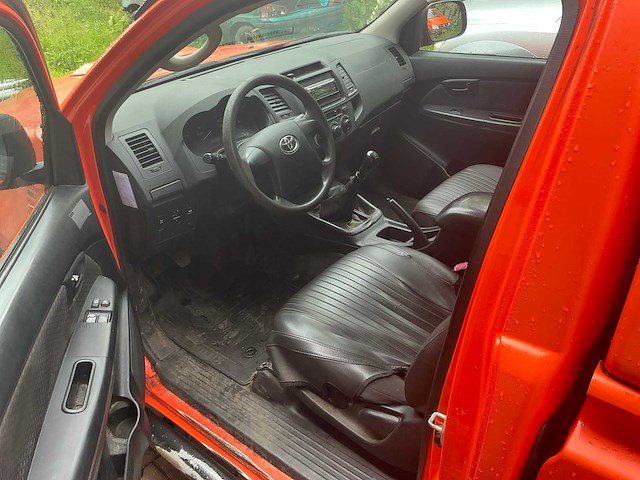 2014 toyota hilux 2.5 d-4d lx bedrijfswagen - afbeelding 5 van  49