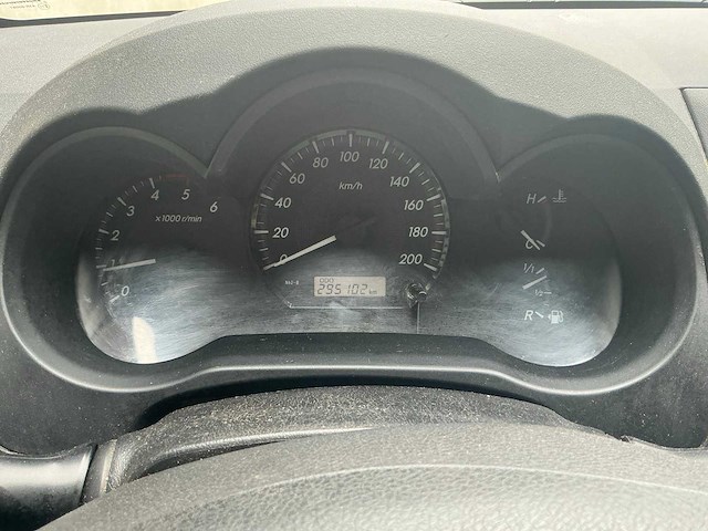 2014 toyota hilux 2.5 d-4d lx bedrijfswagen - afbeelding 9 van  49