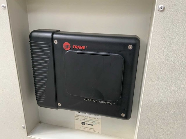 2014 trane rtud140e chiller (c) - afbeelding 8 van  10