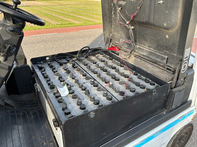 2014 uni carriers g102l30q vorkheftruck - afbeelding 7 van  10