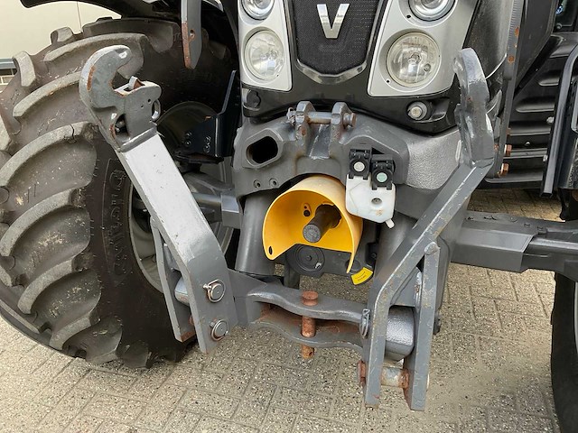 2014 valtra n123 hitech5 vierwielaangedreven landbouwtractor - afbeelding 3 van  20