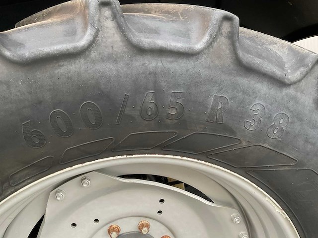 2014 valtra n123 hitech5 vierwielaangedreven landbouwtractor - afbeelding 8 van  20