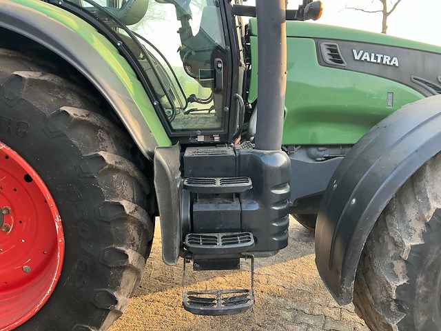 2014 valtra t163 vierwielaangedreven landbouwtractor - afbeelding 15 van  41