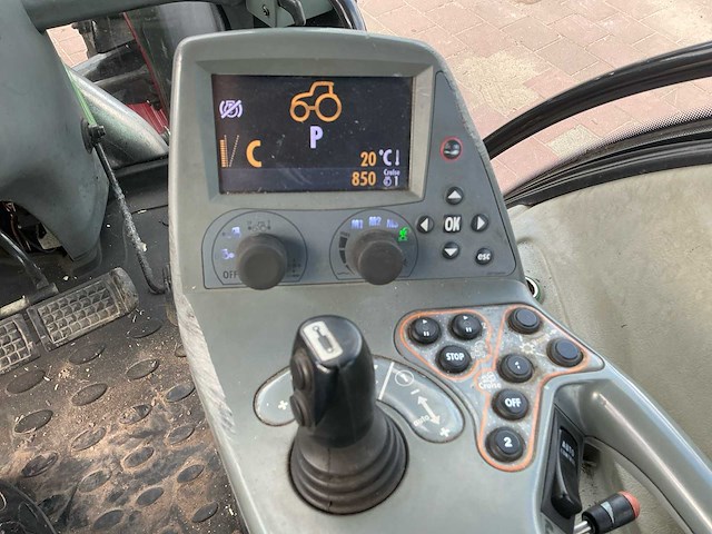 2014 valtra t163 vierwielaangedreven landbouwtractor - afbeelding 17 van  38