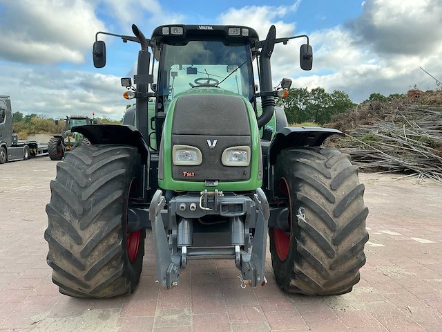 2014 valtra t163 vierwielaangedreven landbouwtractor - afbeelding 36 van  38