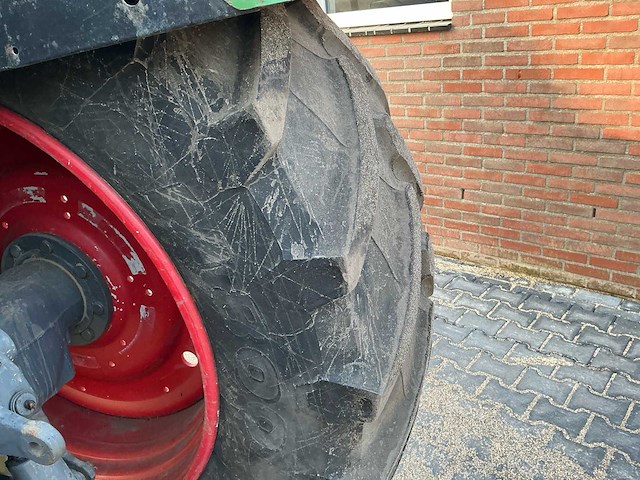 2014 valtra t163 vierwielaangedreven landbouwtractor - afbeelding 10 van  32