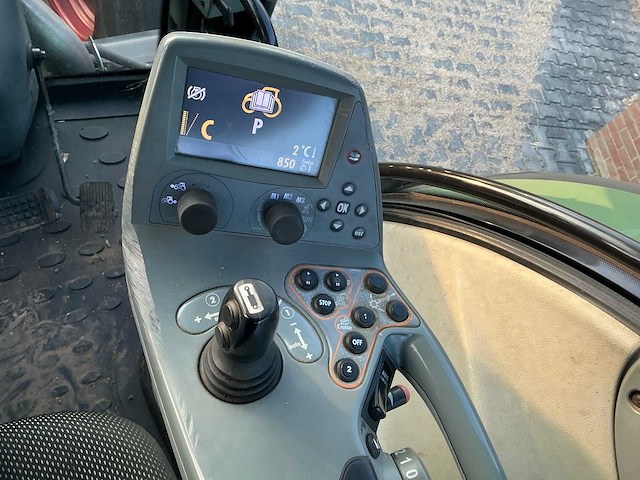 2014 valtra t163 vierwielaangedreven landbouwtractor - afbeelding 22 van  41