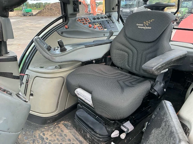 2014 valtra t163 vierwielaangedreven landbouwtractor - afbeelding 16 van  38