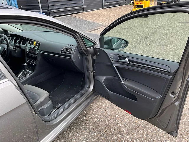 2014 volkswagen golf 1.6tdi station personenauto - afbeelding 24 van  42
