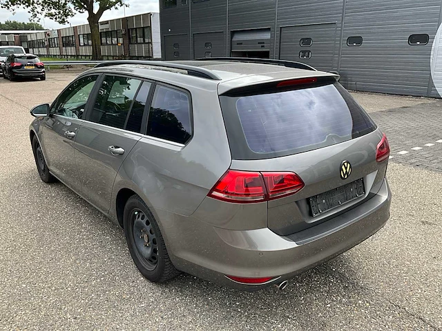 2014 volkswagen golf 1.6tdi station personenauto - afbeelding 22 van  42