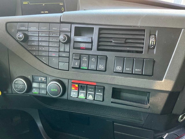 2014 volvo fh opleggertrekker - afbeelding 35 van  53