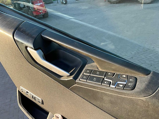 2014 volvo fh16 trekker - afbeelding 9 van  28