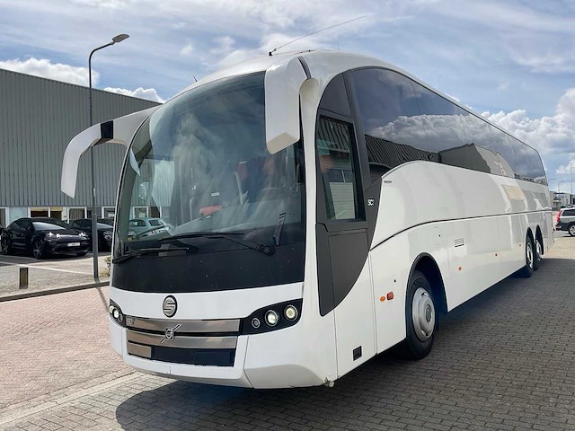 2014 volvo sunsundegui sc7 touringcar 70 plaatsen - afbeelding 1 van  54