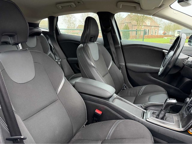 2014 volvo v40 personenauto - afbeelding 16 van  30